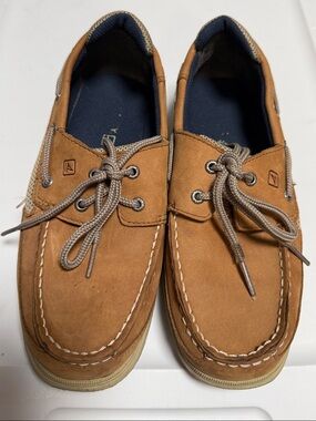 Boys 5M Sperry Tan Boat Shoes with Navy Insole